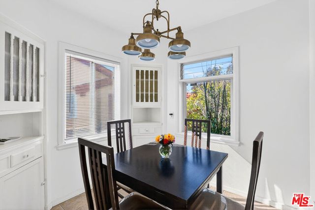 1544 S Point View Street, Los Angeles, CA 90035