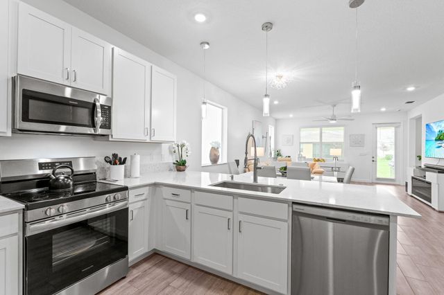 5726 Graceful Way, Delray Beach, FL 33484
