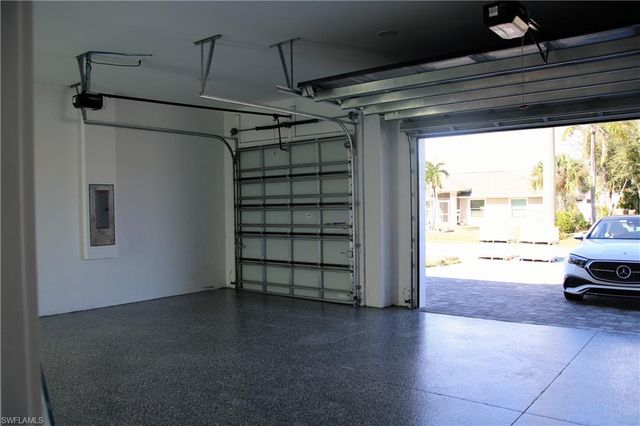 214 SE 8th ST, Cape Coral, FL 33990