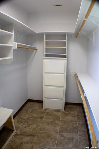 201 Abrego Lake, Floresville, TX 78114