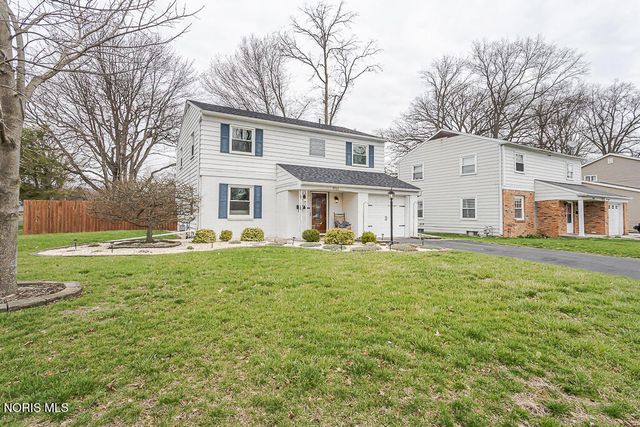 3212 Lambert Drive, Toledo, OH 43613