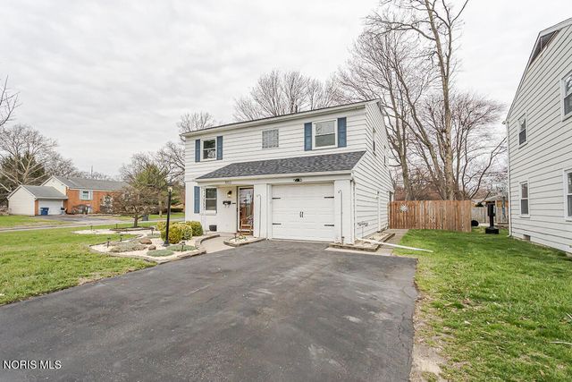 3212 Lambert Drive, Toledo, OH 43613