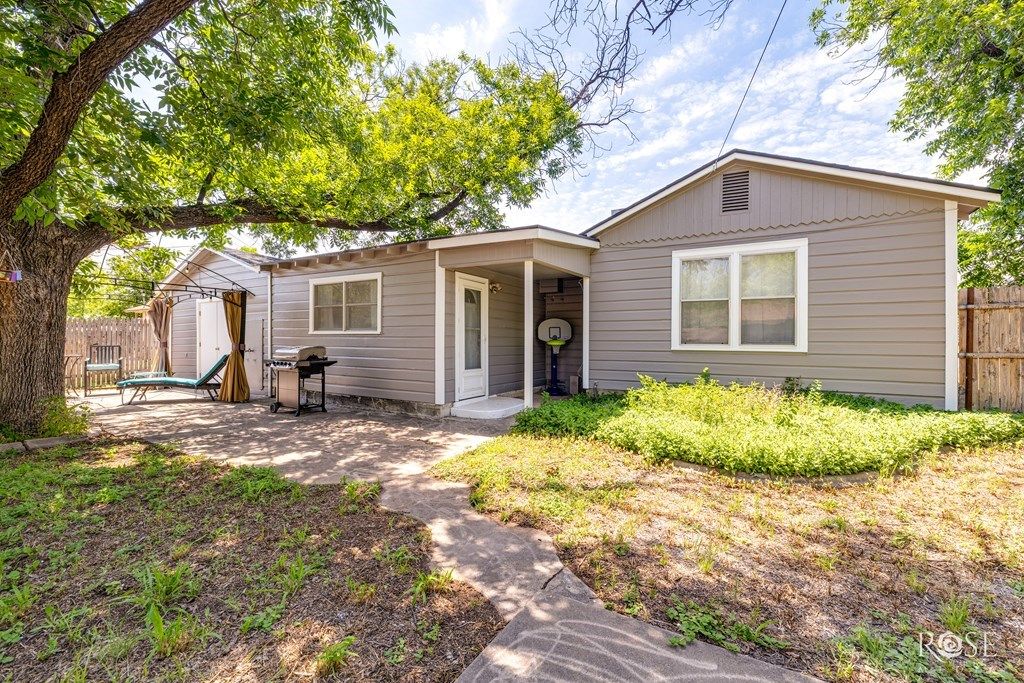 Image 22 of property listing at 1951 W Twohig Ave, San Angelo, TX 76901