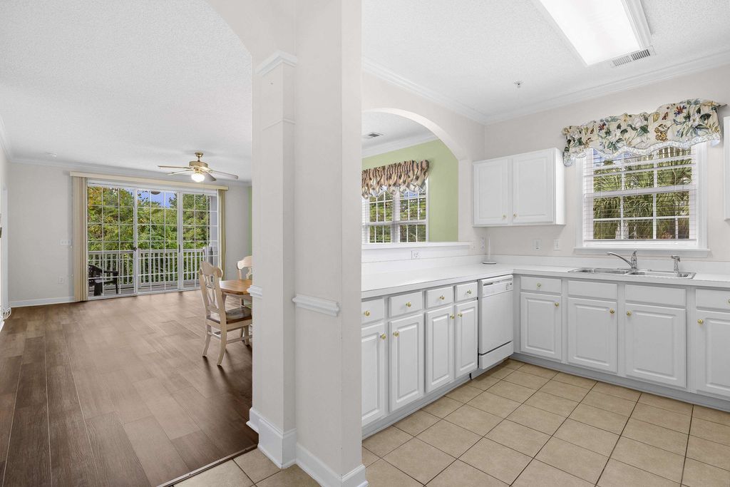 6203 Catalina Dr Unit 1724, North Myrtle Beach, SC 29582 — photo 3