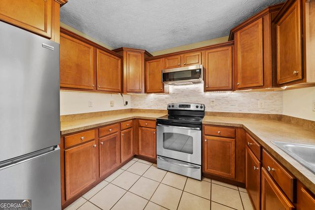 294 Pine Ridge Circle, Winterville, GA 30683