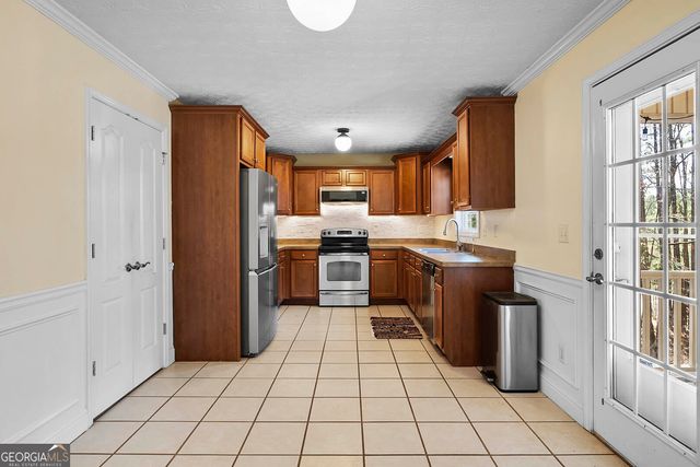 294 Pine Ridge Circle, Winterville, GA 30683