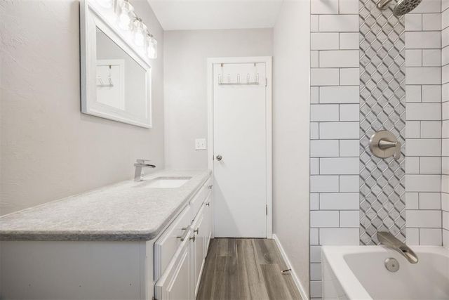 1125 Sennybridge Drive, Yukon, OK 73099