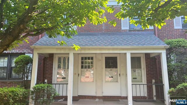 445 Union Avenue 2D, Rutherford, NJ 07070