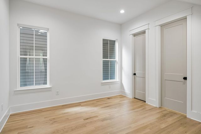 832A Neartop Dr, Nashville, TN 37205