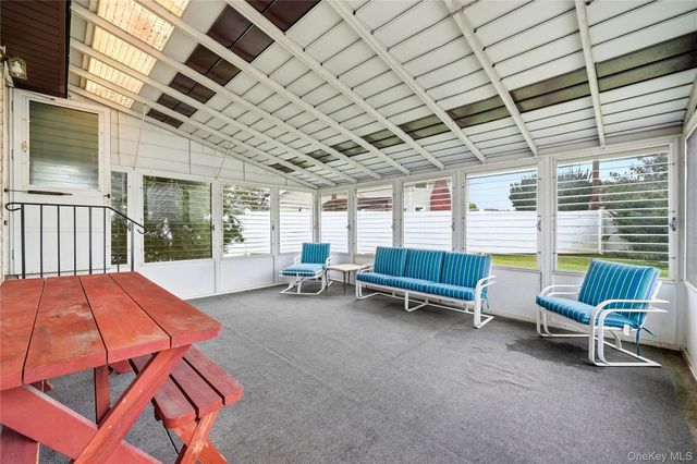 947 White Birch Lane, Wantagh, NY 11793