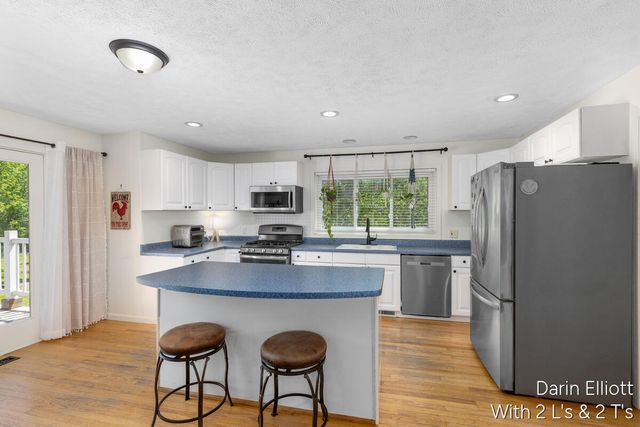 5189 Crooked Crk Road, Saranac, MI 48881