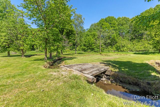 5189 Crooked Crk Road, Saranac, MI 48881