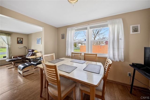 7820 Running Brook Lane, Cicero, NY 13039