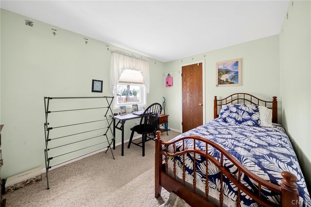 7820 Running Brook Lane, Cicero, NY 13039