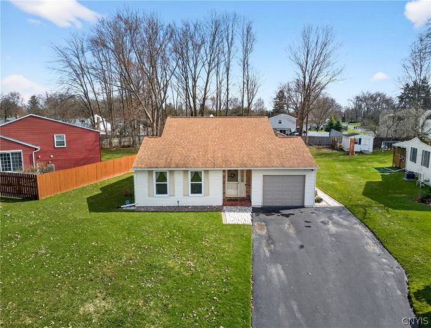 7820 Running Brook Lane, Cicero, NY 13039