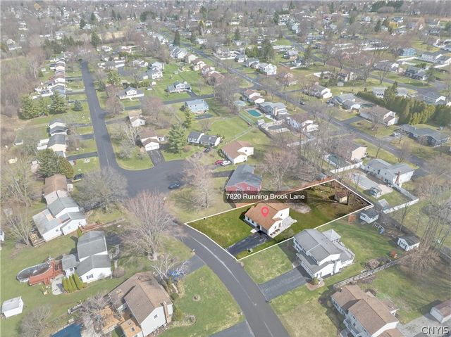 7820 Running Brook Lane, Cicero, NY 13039