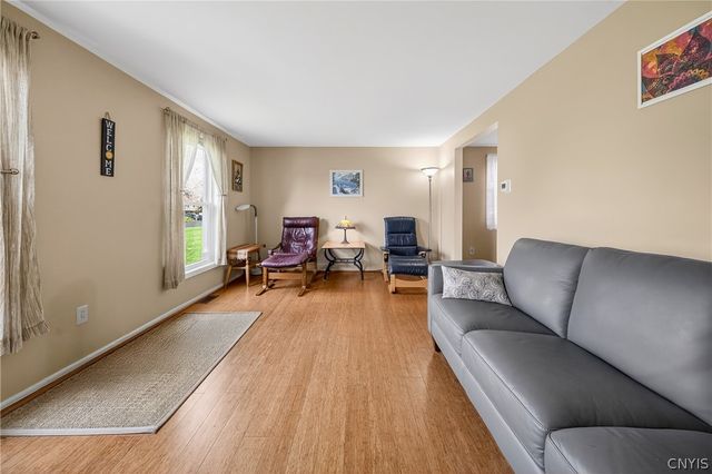7820 Running Brook Lane, Cicero, NY 13039