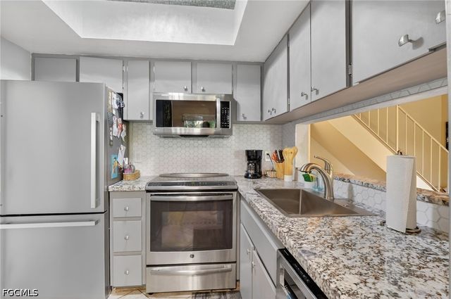 3309 Prince Edward Island CIR 2, Fort Myers, FL 33907