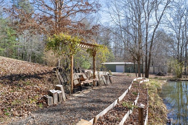 214 Hedden Road, Murphy, NC 28906