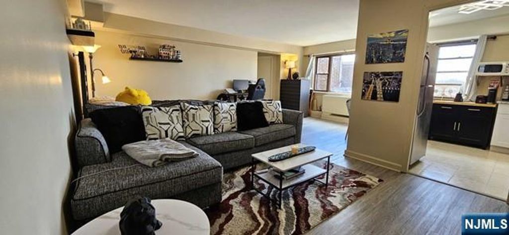 8800 Boulevard East 8K, North Bergen, NJ 07047