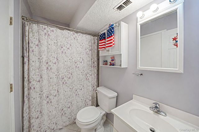 71 Crystal Rock Court, Middle Island, NY 11953