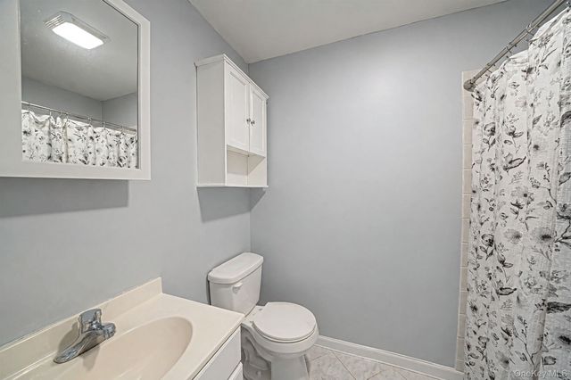 71 Crystal Rock Court, Middle Island, NY 11953