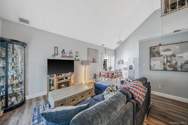 71 Crystal Rock Court, Middle Island, NY 11953