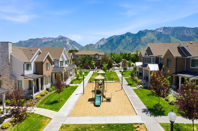 1418 E CHATEAU RIDGE WAY, Sandy, UT 84092