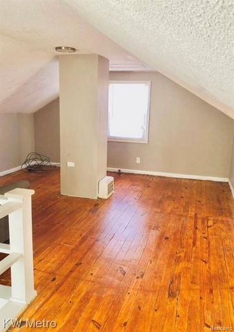 14029 Grandville Avenue, Detroit, MI 48223