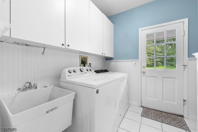 58 Brook Dr, Harding Twp., NJ 07960