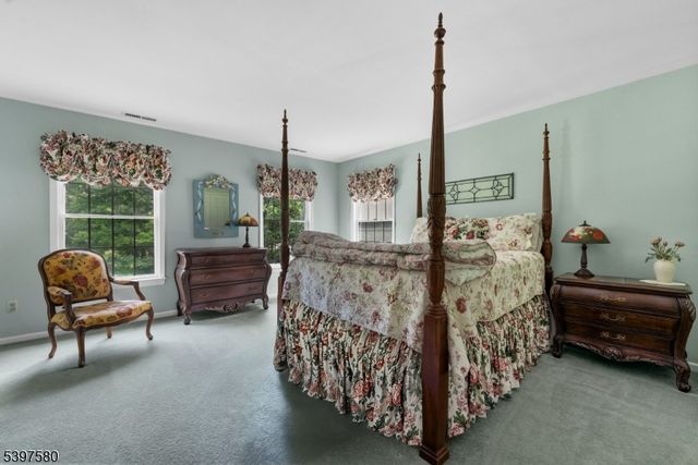 58 Brook Dr, Harding Twp., NJ 07960