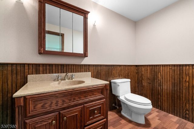 58 Brook Dr, Harding Twp., NJ 07960