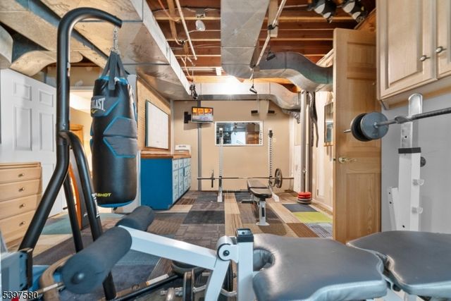 58 Brook Dr, Harding Twp., NJ 07960