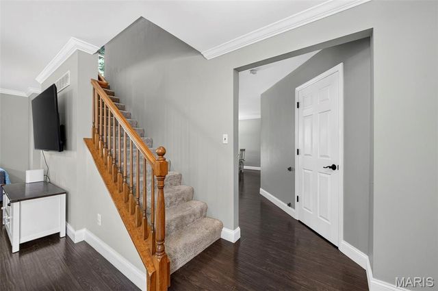 317 Hunters Heights Drive, Eureka, MO 63025