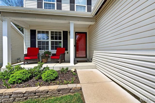 317 Hunters Heights Drive, Eureka, MO 63025