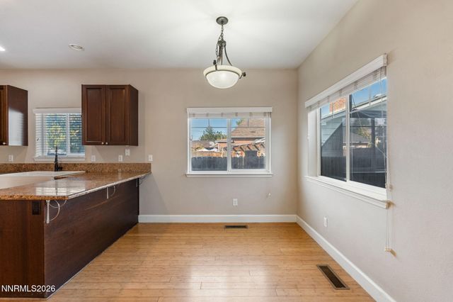 880 Salazar Lane, Reno, NV 89509