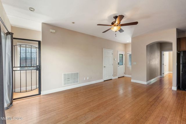 880 Salazar Lane, Reno, NV 89509