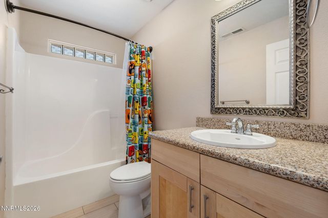 880 Salazar Lane, Reno, NV 89509