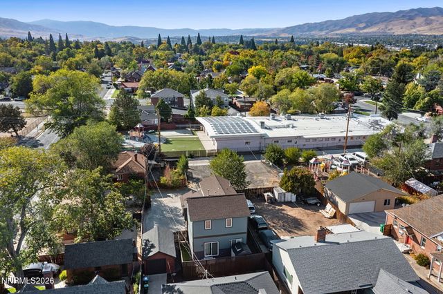 880 Salazar Lane, Reno, NV 89509
