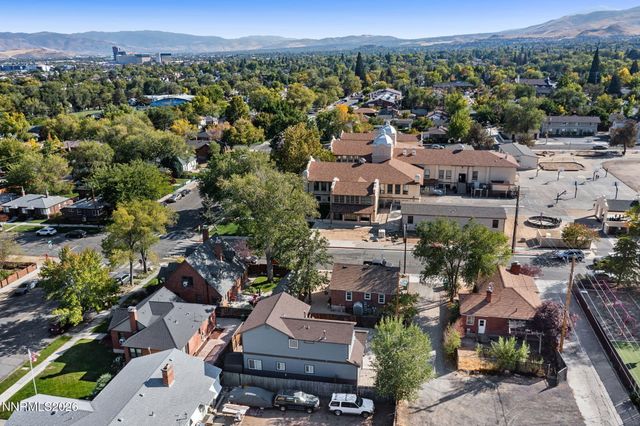 880 Salazar Lane, Reno, NV 89509