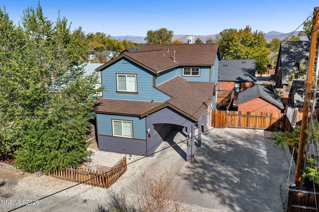 880 Salazar Lane, Reno, NV 89509