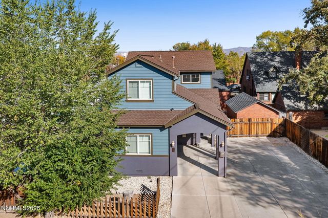 880 Salazar Lane, Reno, NV 89509