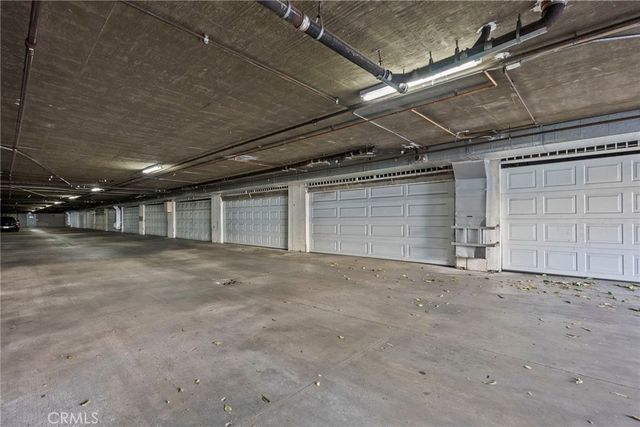 18347 Saticoy Street 24, Reseda, CA 91335