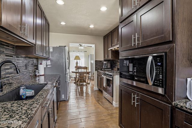 7228 Gran Vida Drive, El Paso, TX 79912