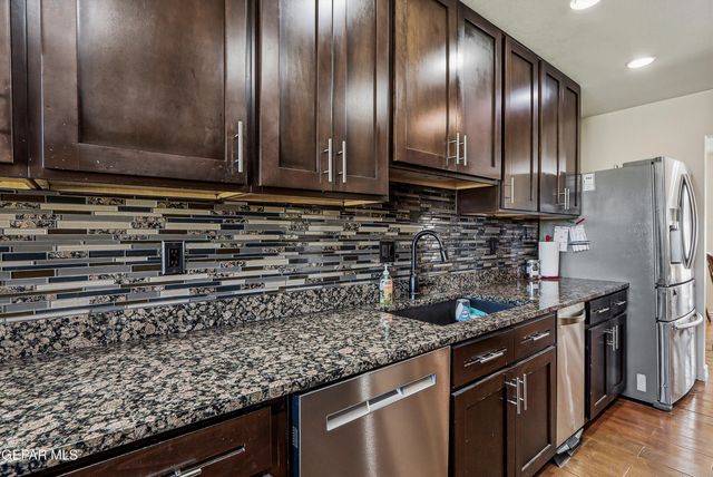 7228 Gran Vida Drive, El Paso, TX 79912