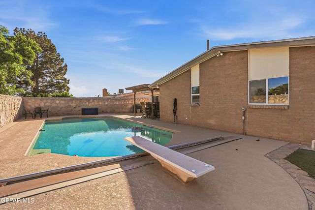 7228 Gran Vida Drive, El Paso, TX 79912