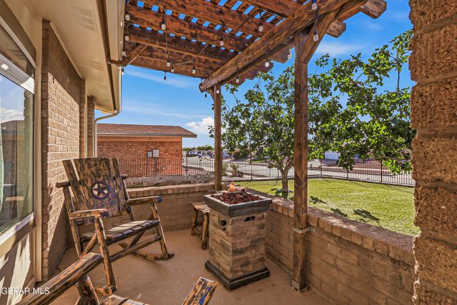 7228 Gran Vida Drive, El Paso, TX 79912