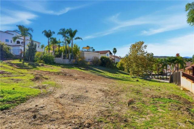 22306 Pin Tail, Canyon Lake, CA 92587