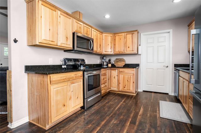 295 Garden City Road, Livingston, TX 77351