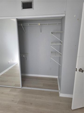 6826 STONES THROW CIRCLE N 11107, St Petersburg, FL 33710